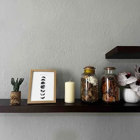Spacious In A Trendy Neighborhood 公寓 地拉那