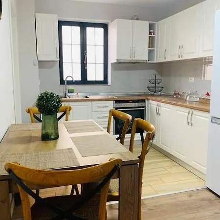 公寓 Spacious In A Trendy Neighborhood 地拉那